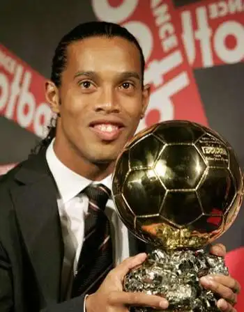 桑切斯曾在 桑切斯曾在